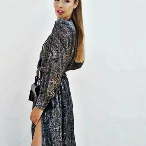 ZARA LONG PRINTED WRAP DRESS - Picture 7 of 12